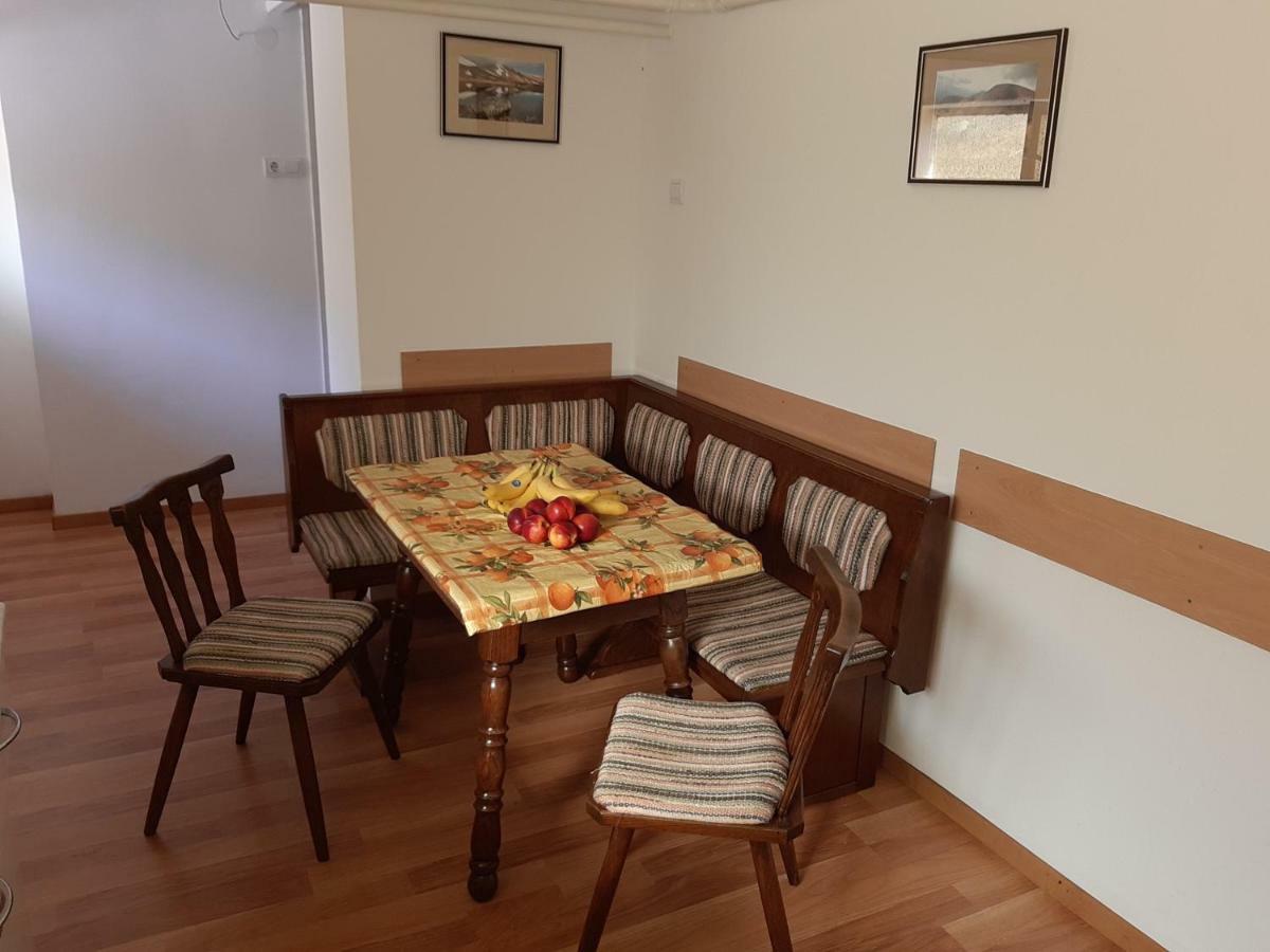 Apartment Cosa-nostra